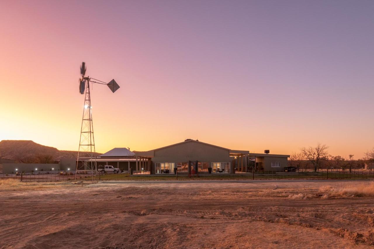 Ugab Game Farm & Lodge Vingerklip Exterior photo